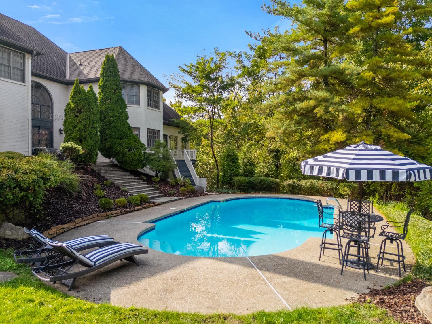 Indian Hill, Ohio, 45243, United States, 6 Bedrooms Bedrooms, ,6 BathroomsBathrooms,Residential,For Sale,1988280