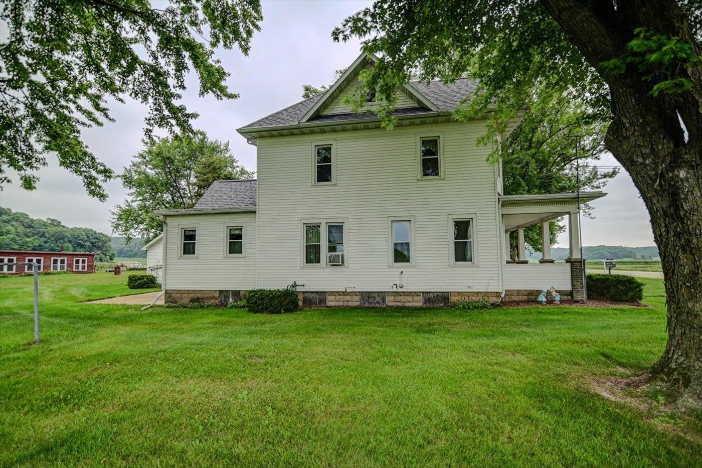 Mazomanie, Wisconsin, 53560, United States, 4 Bedrooms Bedrooms, ,2 BathroomsBathrooms,Residential,For Sale,1902968