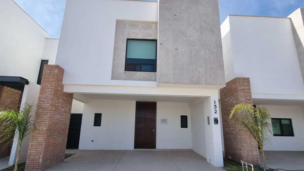 LA RIOJA RESIDENCIAL, Torreón, Coahuila de Zaragoza, 27018, Mexico, 3 Bedrooms Bedrooms, ,2 BathroomsBathrooms,Residential,For Sale,LA RIOJA RESIDENCIAL,1234461