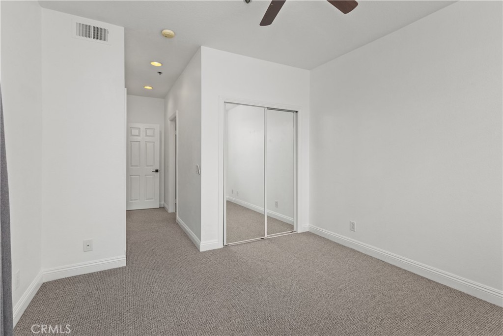 Huntington Beach, California, 92646, United States, 2 Bedrooms Bedrooms, ,2 BathroomsBathrooms,Residential,For Sale,1939014