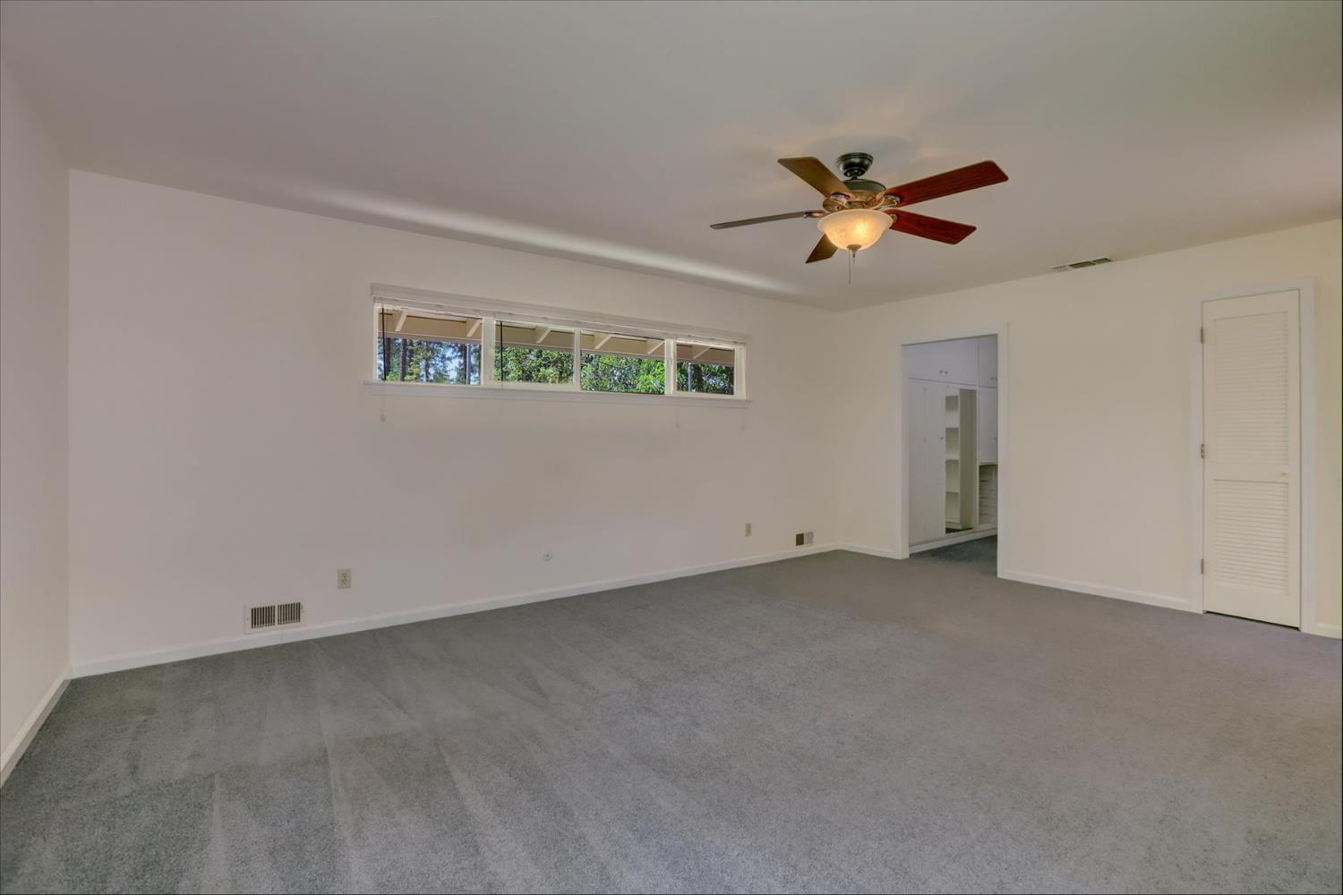 Grass Valley, California, 95949, United States, 3 Bedrooms Bedrooms, ,3 BathroomsBathrooms,Residential,For Sale,1856649