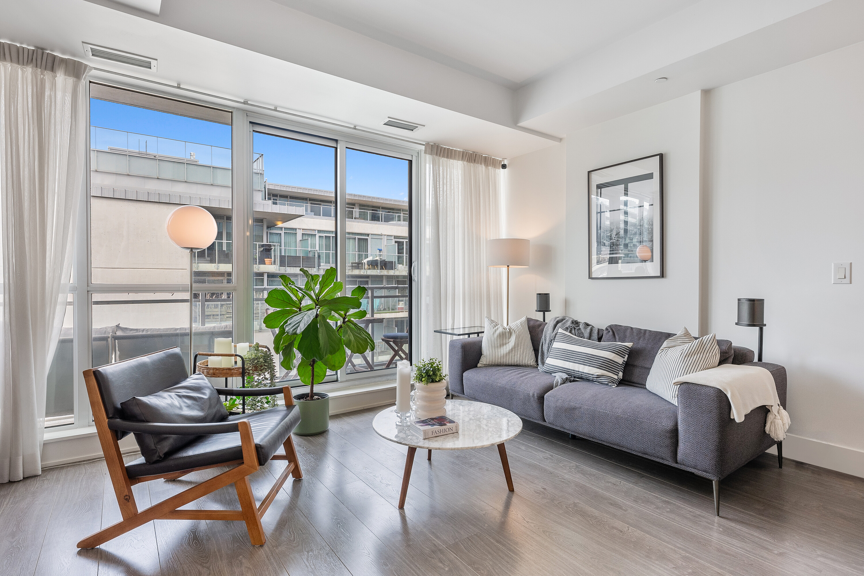  Boutique Downtown Condo - 物件實景