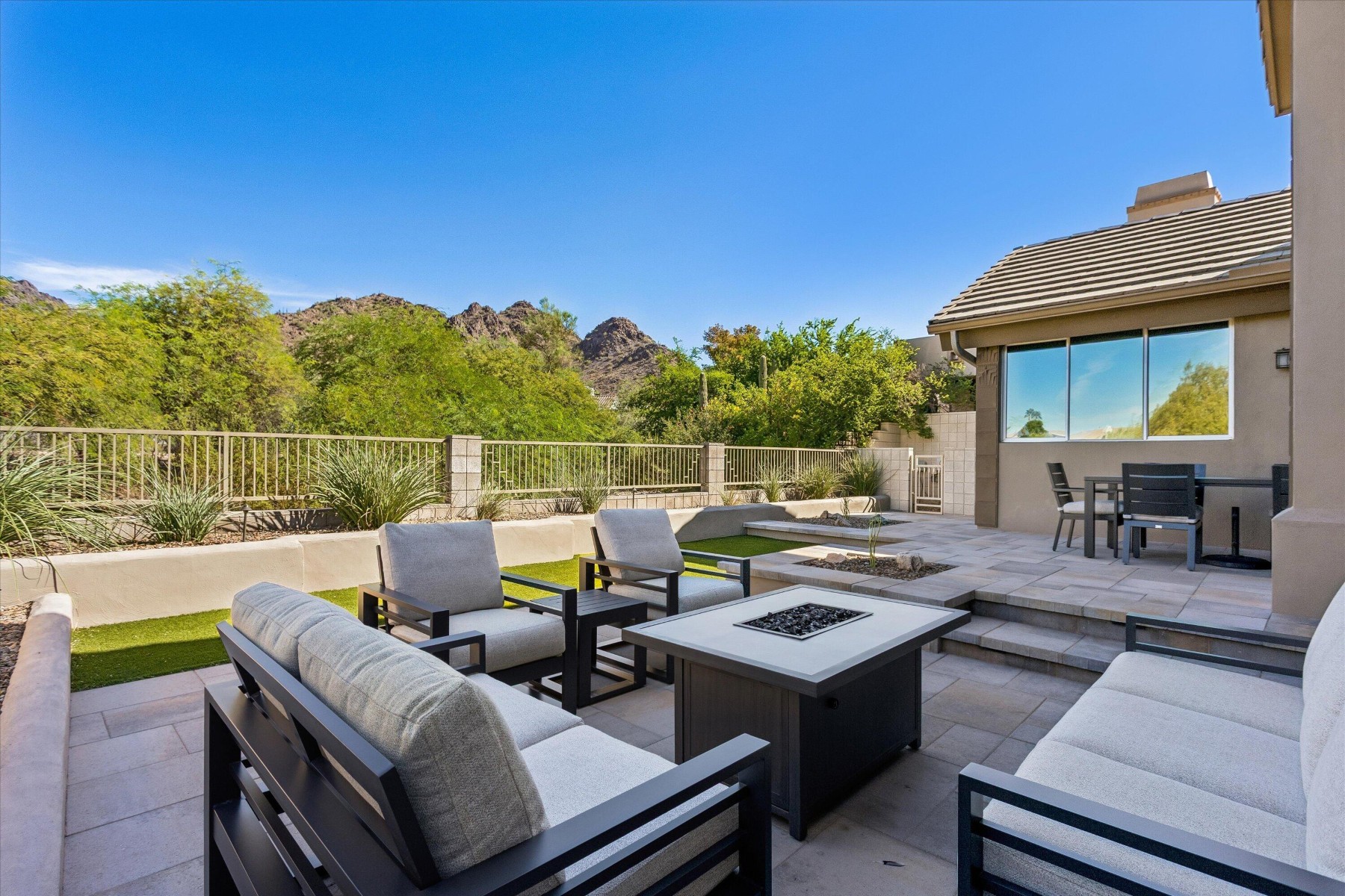  3018 E Sierra Vista Drive¦Phoenix, AZ - 物件實景