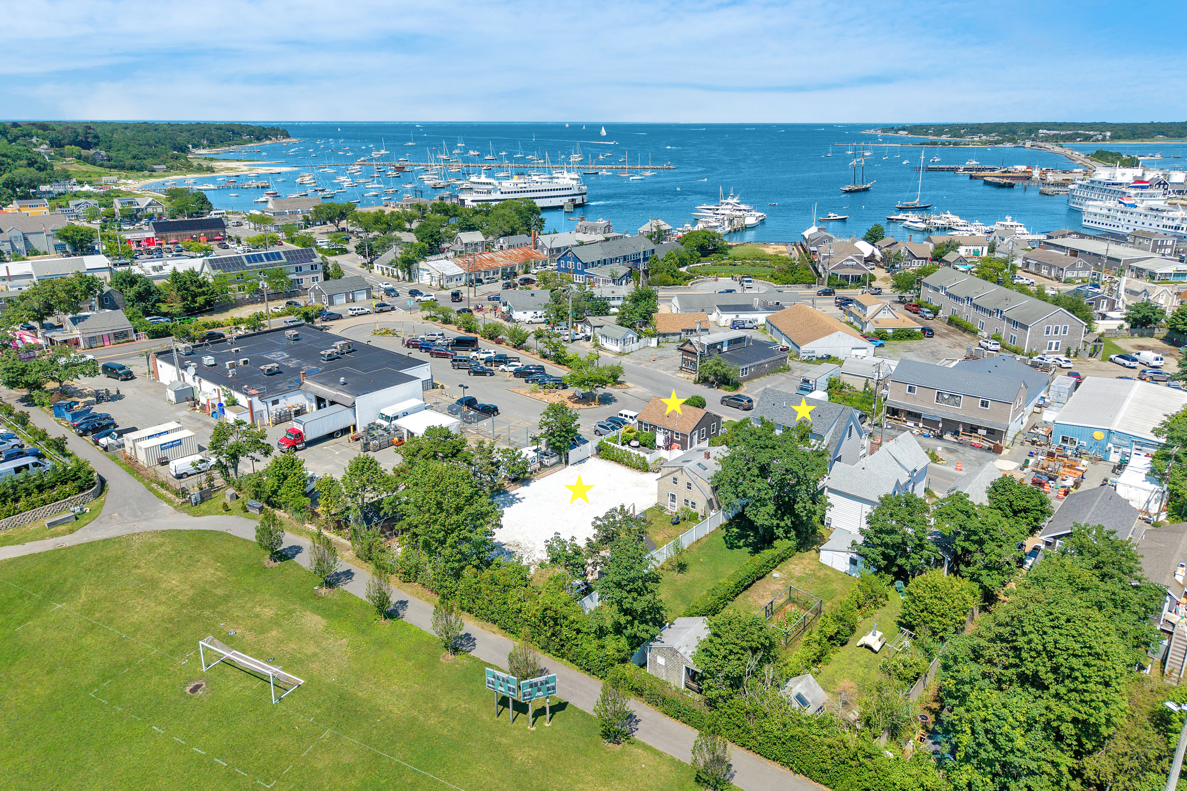  Rare Downtown Vineyard Haven Compound Offering - 物件實景