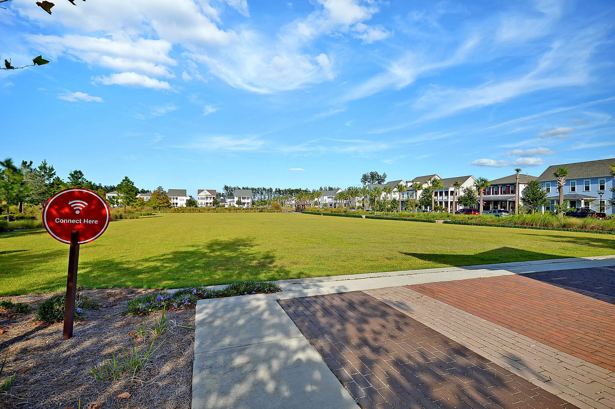 Summerville, South Carolina, 29486, United States, 4 Bedrooms Bedrooms, ,4 BathroomsBathrooms,Residential,For Sale,2025735