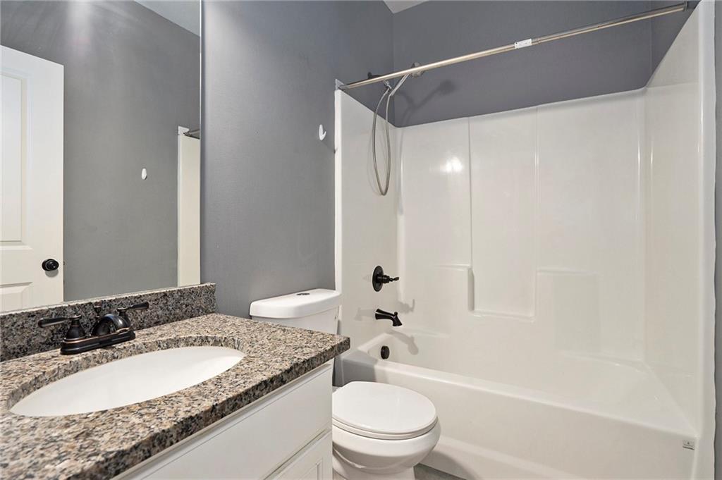 Covington, Georgia, 30014, United States, 5 Bedrooms Bedrooms, ,4 BathroomsBathrooms,Residential,For Sale,1885904