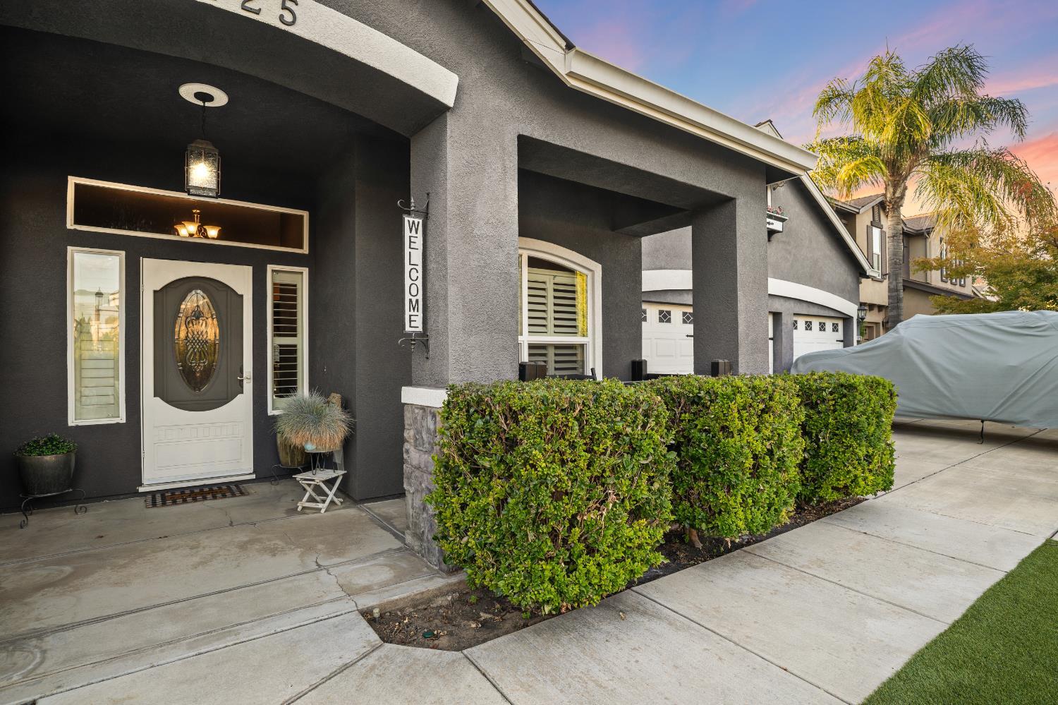 Riverbank, California, 95367, United States, 4 Bedrooms Bedrooms, ,2 BathroomsBathrooms,Residential,For Sale,1976326