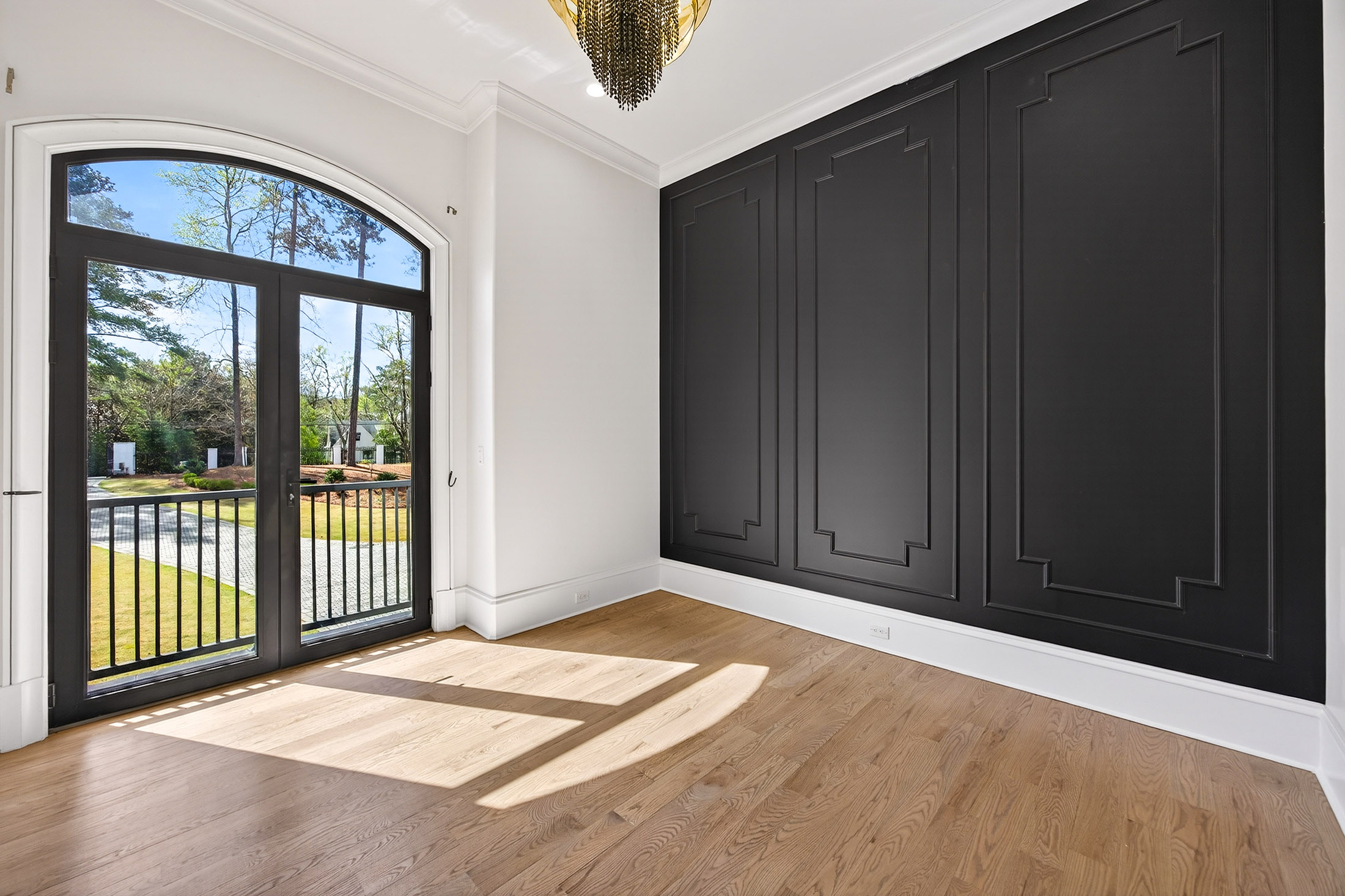  Exceptional Gated Estate with Resort-caliber Grounds - 物件實景