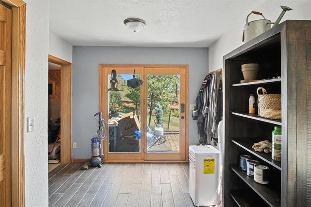 Hot Springs, South Dakota, 57747, United States, 4 Bedrooms Bedrooms, ,2 BathroomsBathrooms,Residential,For Sale,1888090