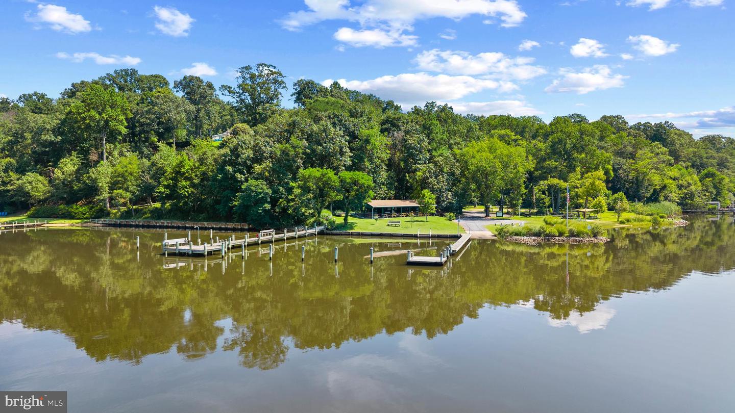 Annapolis, Maryland, 21401, United States, 5 Bedrooms Bedrooms, ,4 BathroomsBathrooms,Residential,For Sale,1942108
