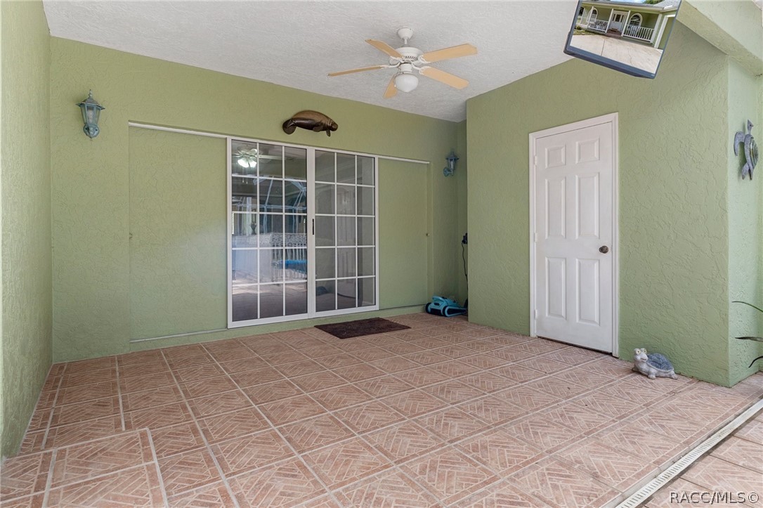 Dunnellon, Florida, 34431, United States, 4 Bedrooms Bedrooms, ,2 BathroomsBathrooms,Residential,For Sale,1920438