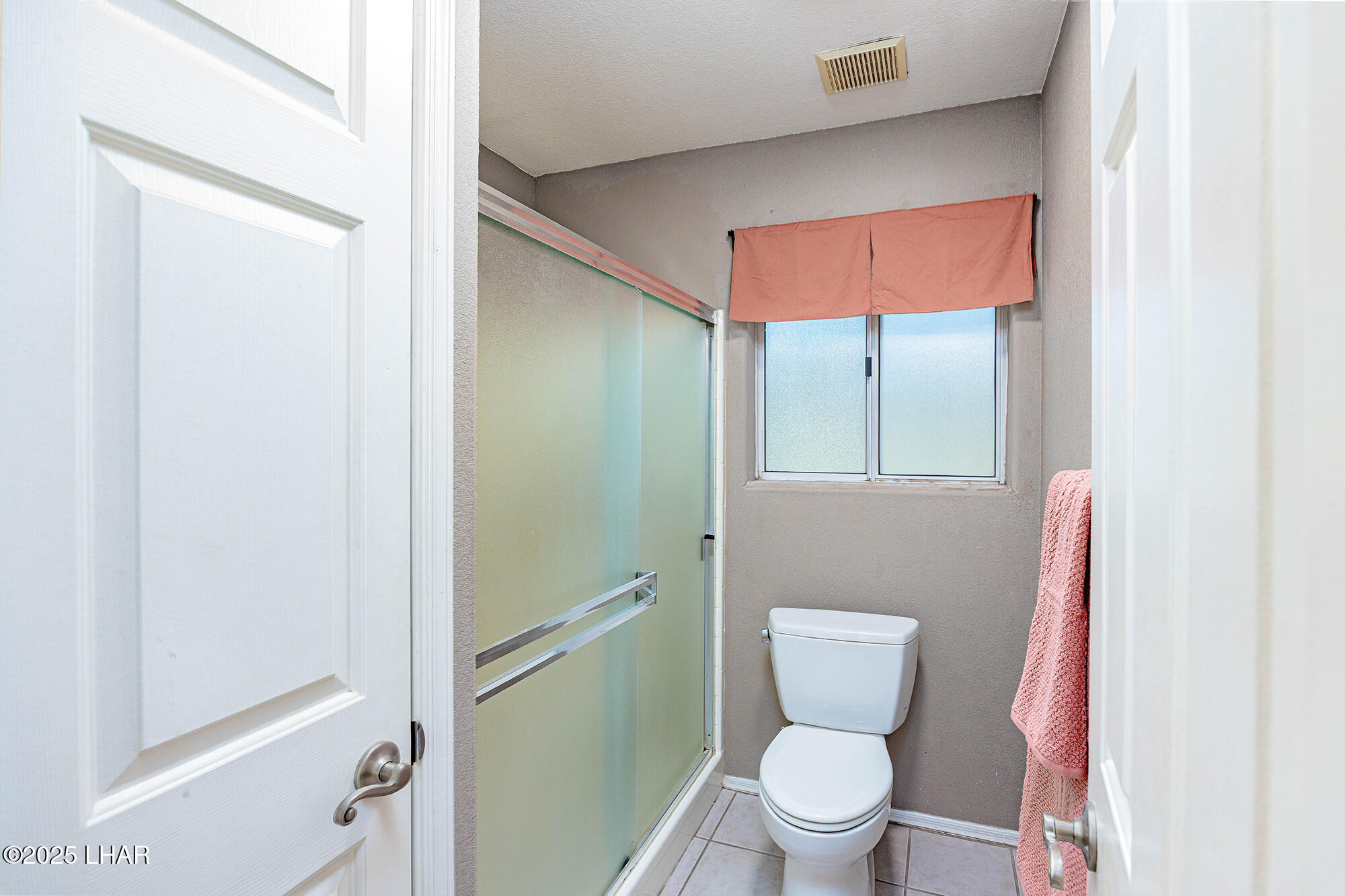 Lake Havasu City, Arizona, 86406, United States, 3 Bedrooms Bedrooms, ,1 BathroomBathrooms,Residential,For Sale,1891865
