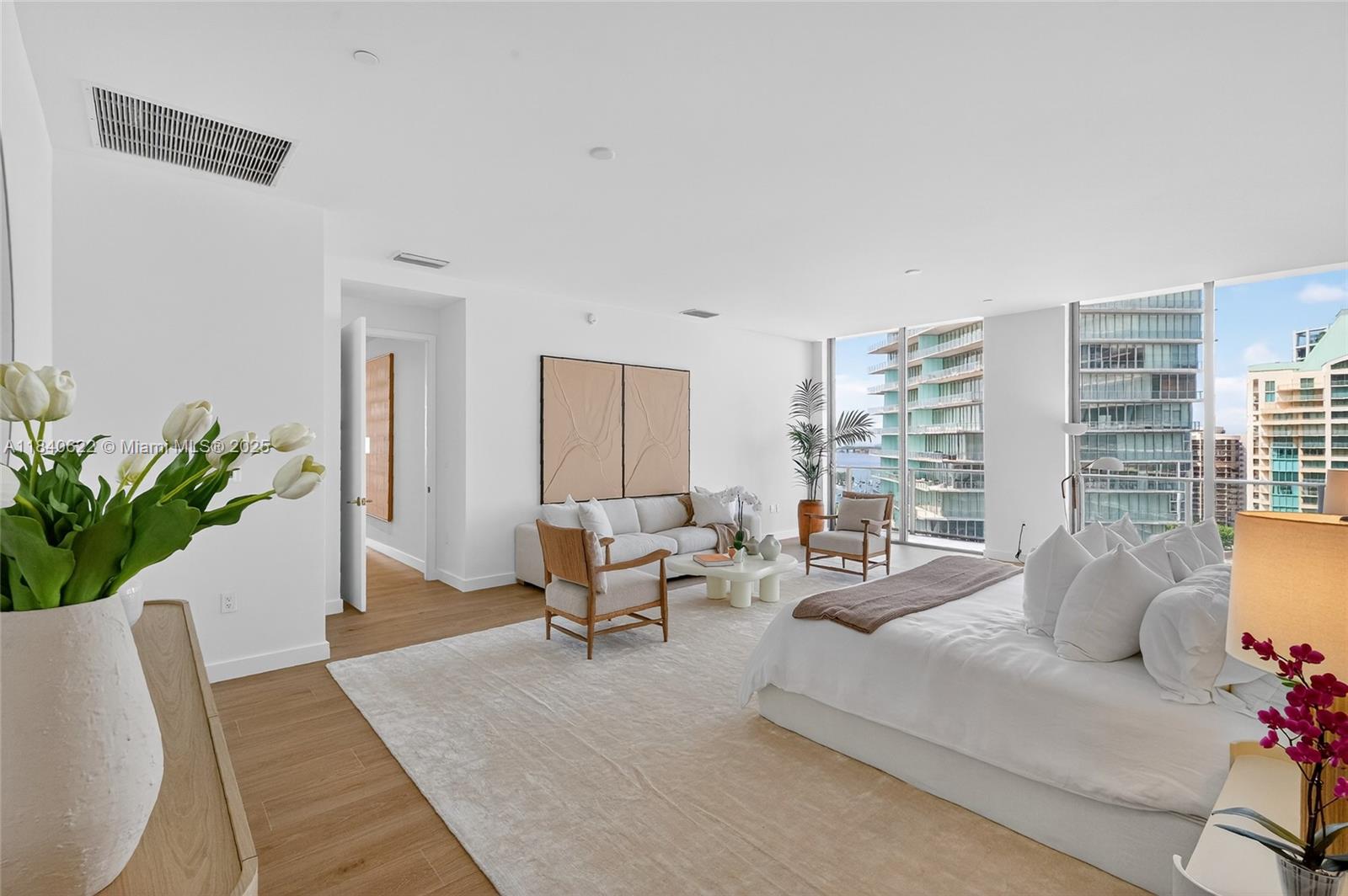 Miami, Florida, 33133, United States, 4 Bedrooms Bedrooms, ,4 BathroomsBathrooms,Residential,For Sale,1898315