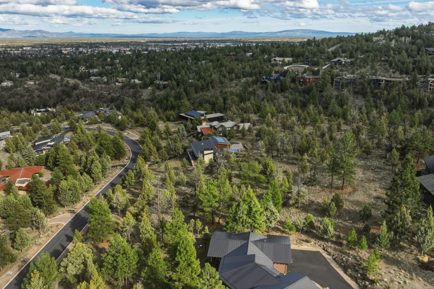  1560 NW Wild Rye Circle Bend, OR 97703 - 物件實景