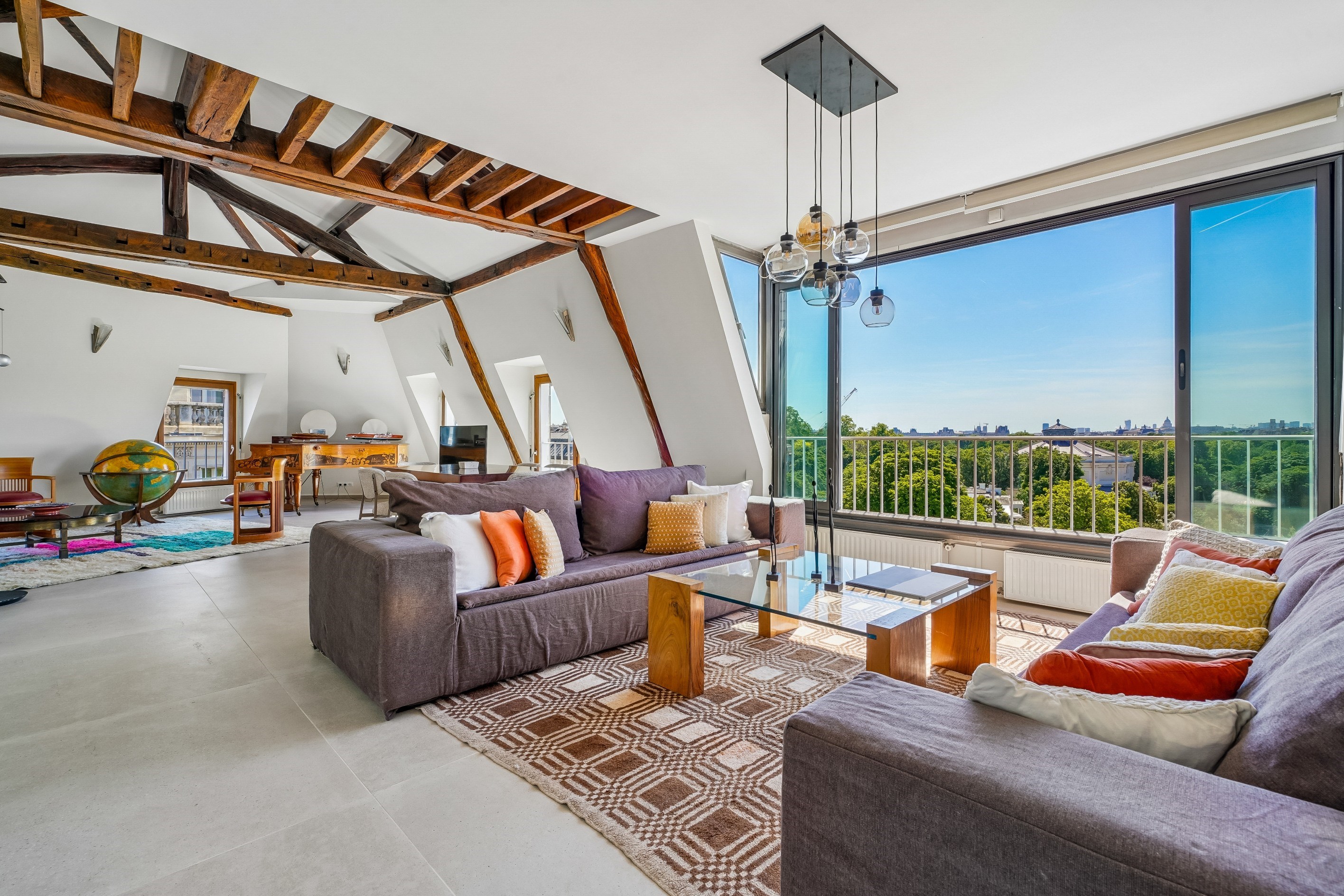  A pied-à-terre with exceptional views, just steps from the Champs-Élysées - 物件實景