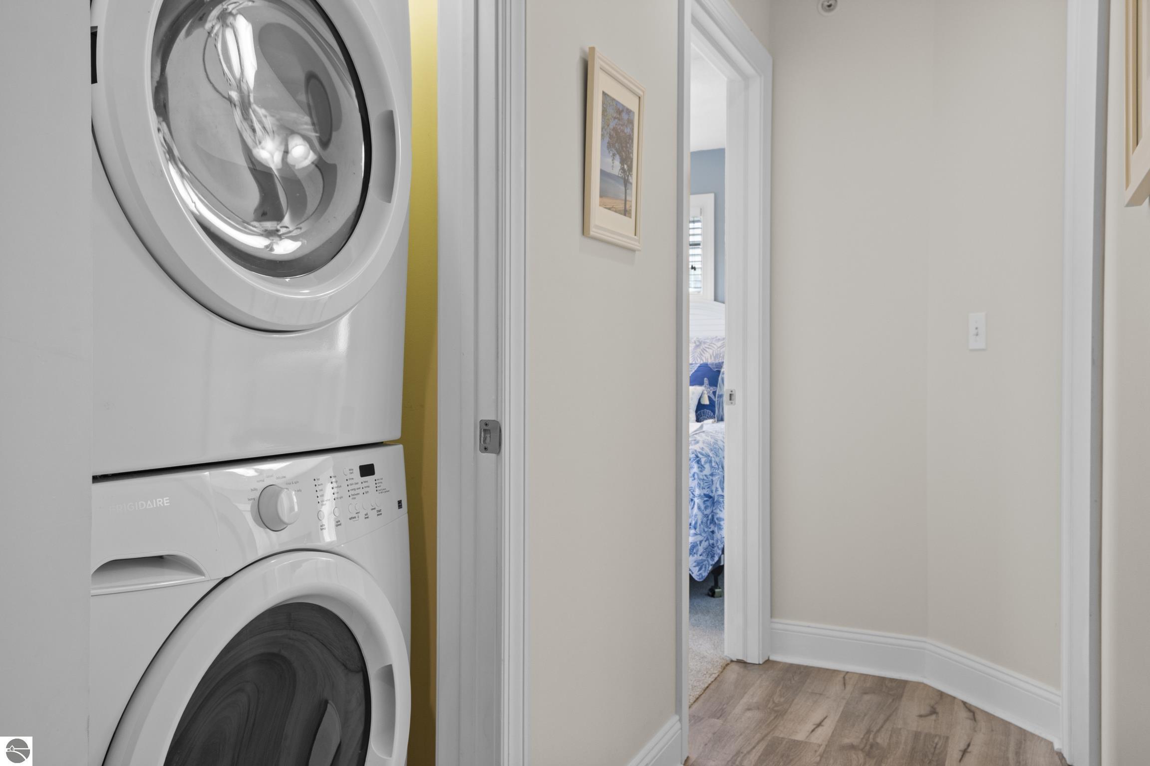 Traverse City, Michigan, 49686, United States, 2 Bedrooms Bedrooms, ,3 BathroomsBathrooms,Residential,For Sale,1967748