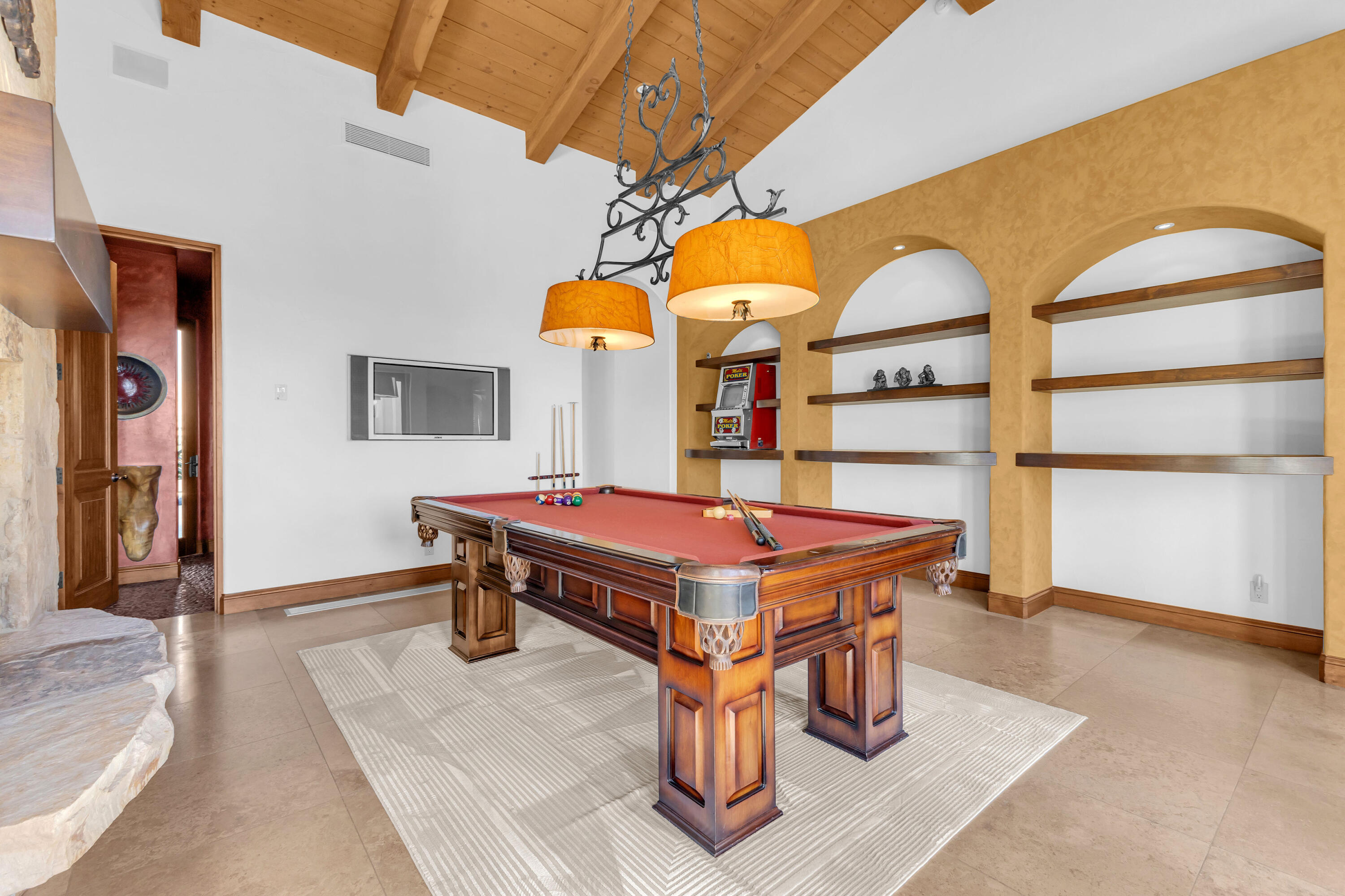 Indio, California, 92203, United States, 5 Bedrooms Bedrooms, ,4 BathroomsBathrooms,Residential,For Sale,1992835