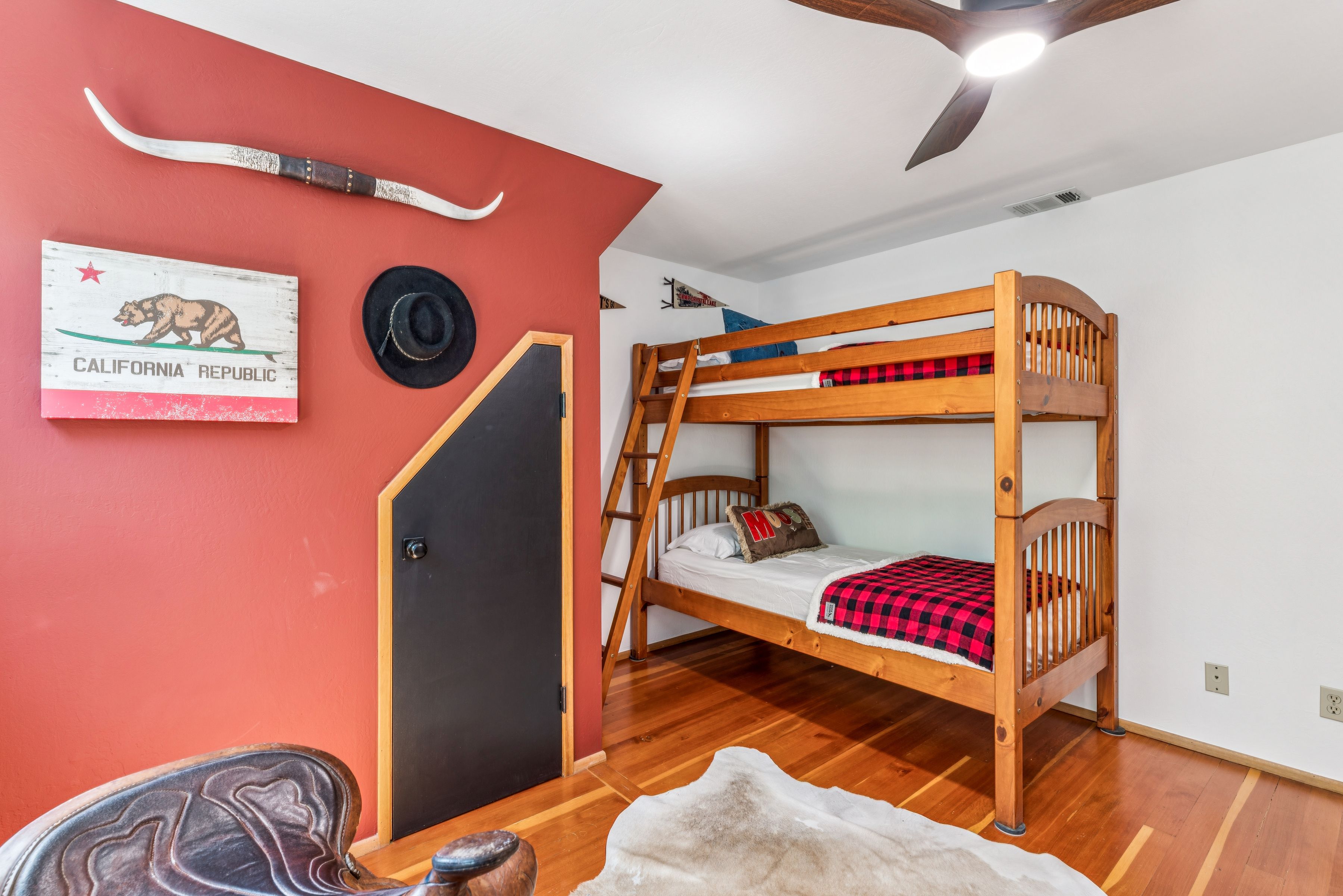  177 Joaquin Miller Road, Lake Arrowhead, CA 92352 - 物件實景