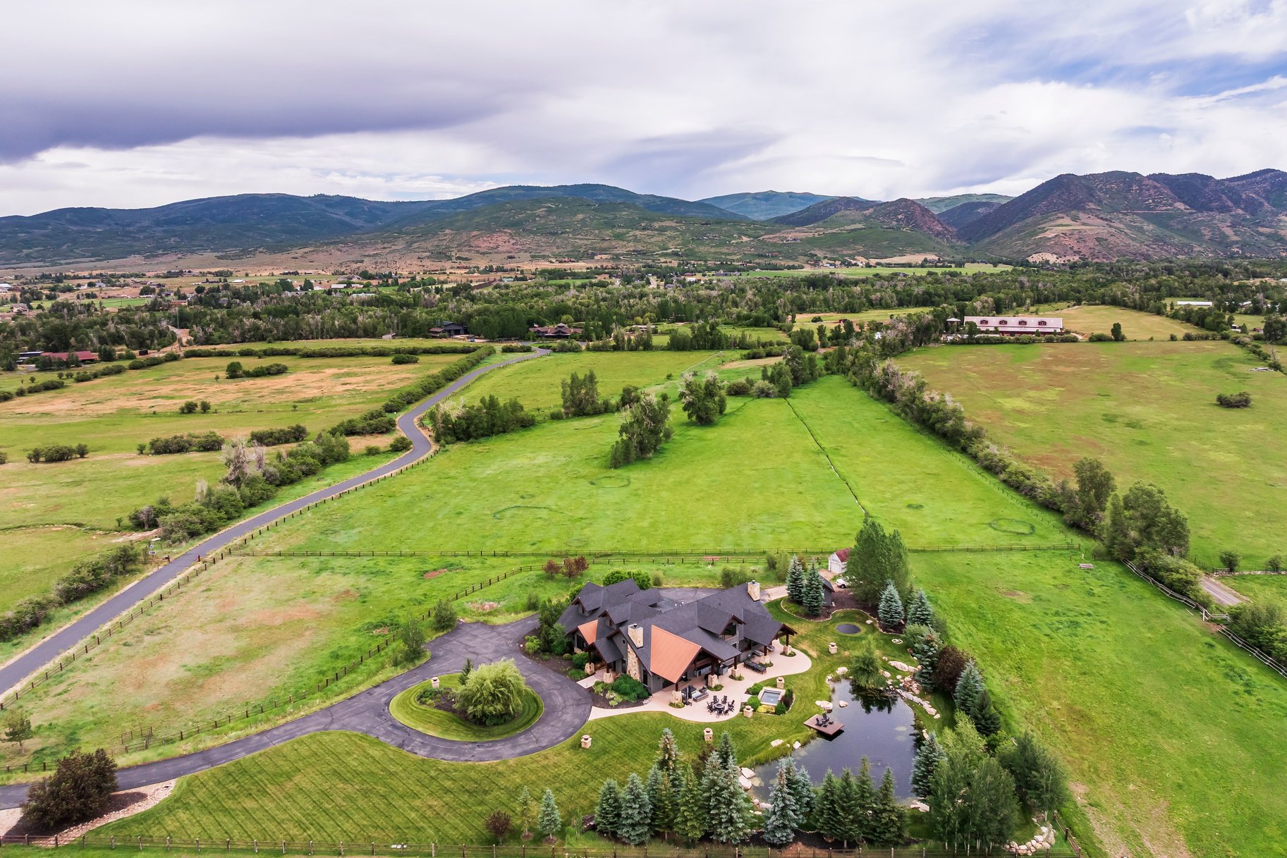  Twilight Moon Ranch on 8 Acres - 物件實景