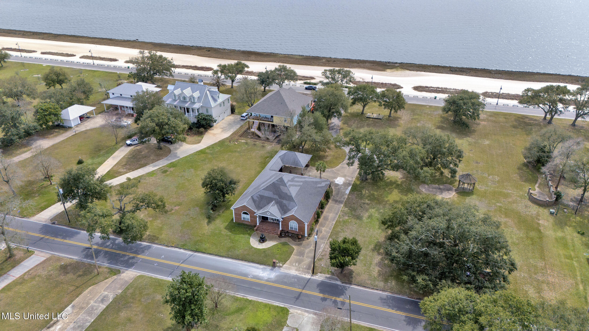 Pascagoula, Mississippi, 39567, United States, 4 Bedrooms Bedrooms, ,3 BathroomsBathrooms,Residential,For Sale,1732005