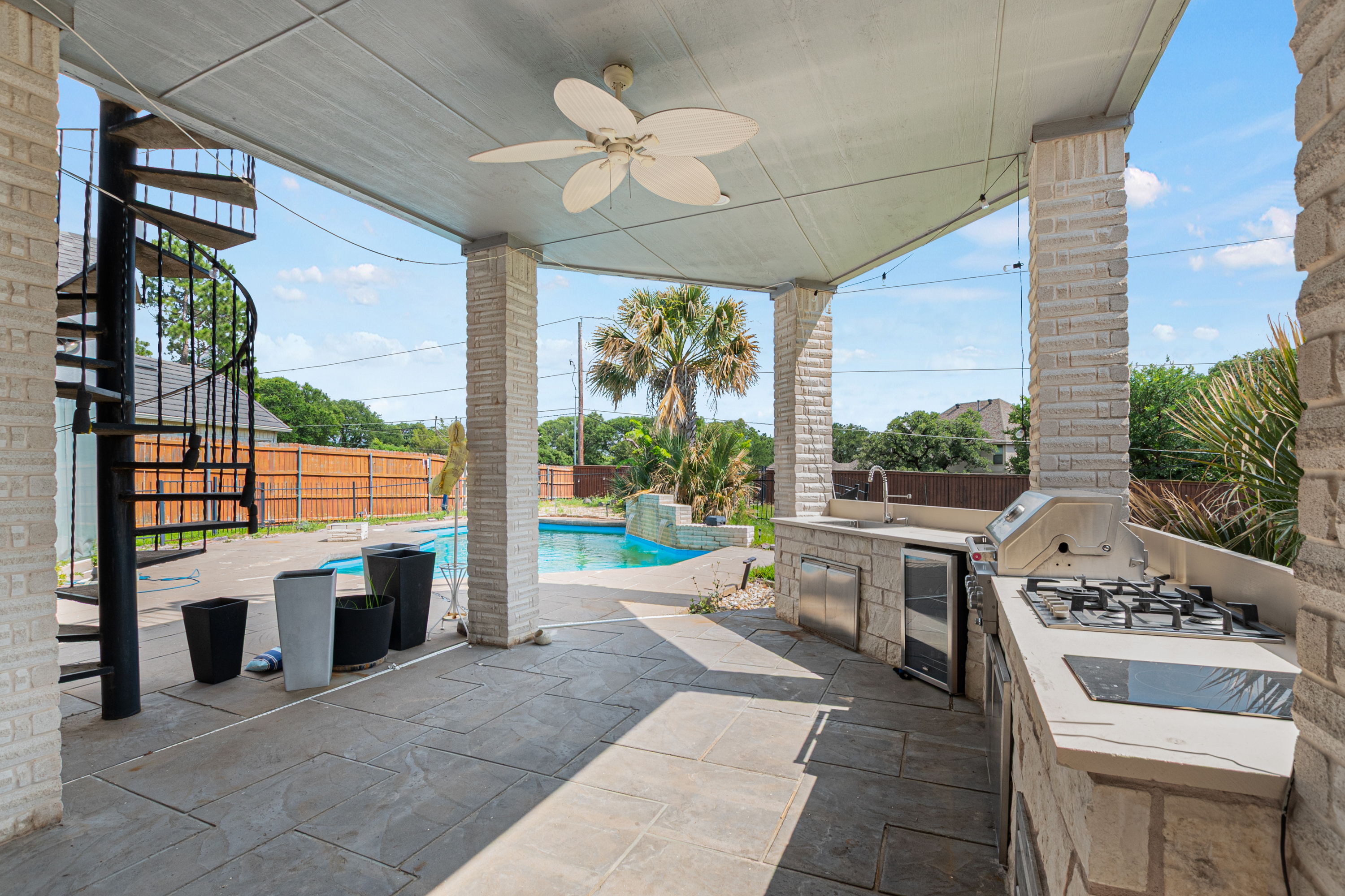  810 Pennsylvania Avenue, Kennedale, TX, 76060 - 物件實景