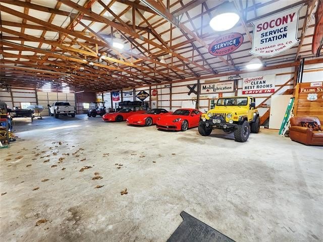 Cookson, Oklahoma, 74427, United States, 3 Bedrooms Bedrooms, ,2 BathroomsBathrooms,Residential,For Sale,2005296