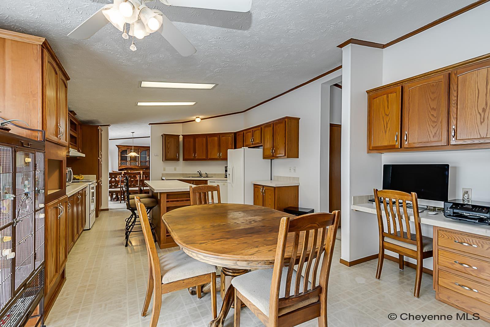 Cheyenne, Wyoming, 82009, United States, 3 Bedrooms Bedrooms, ,2 BathroomsBathrooms,Residential,For Sale,1826400