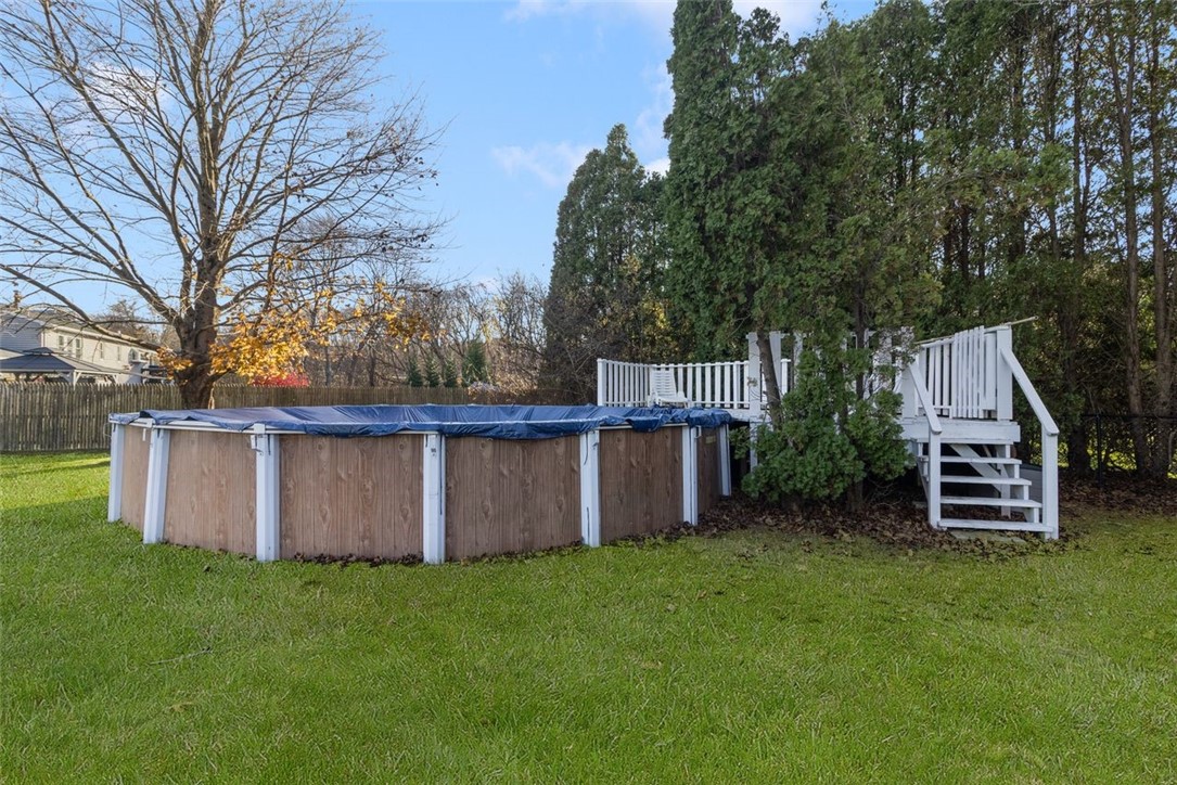 Cranston, Rhode Island, 02921, United States, 3 Bedrooms Bedrooms, ,2 BathroomsBathrooms,Residential,For Sale,1996913