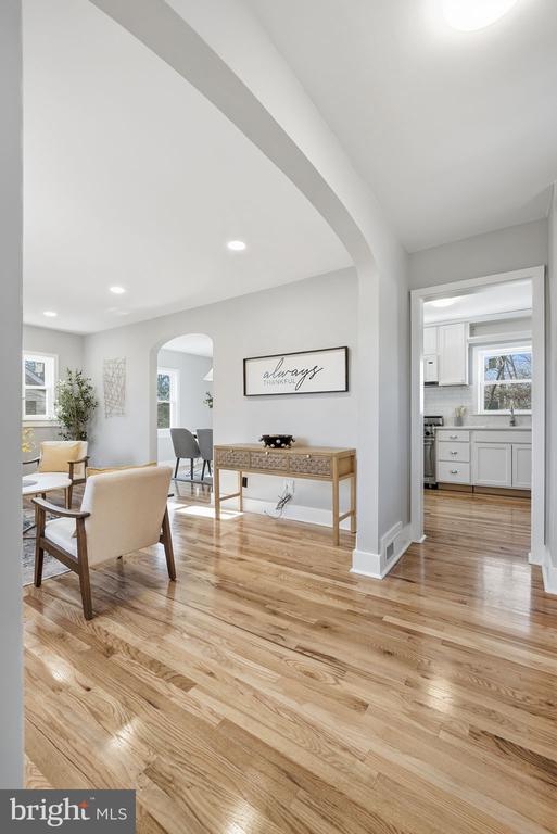 Silver Spring, Maryland, 20901, United States, 4 Bedrooms Bedrooms, ,3 BathroomsBathrooms,Residential,For Sale,2002464