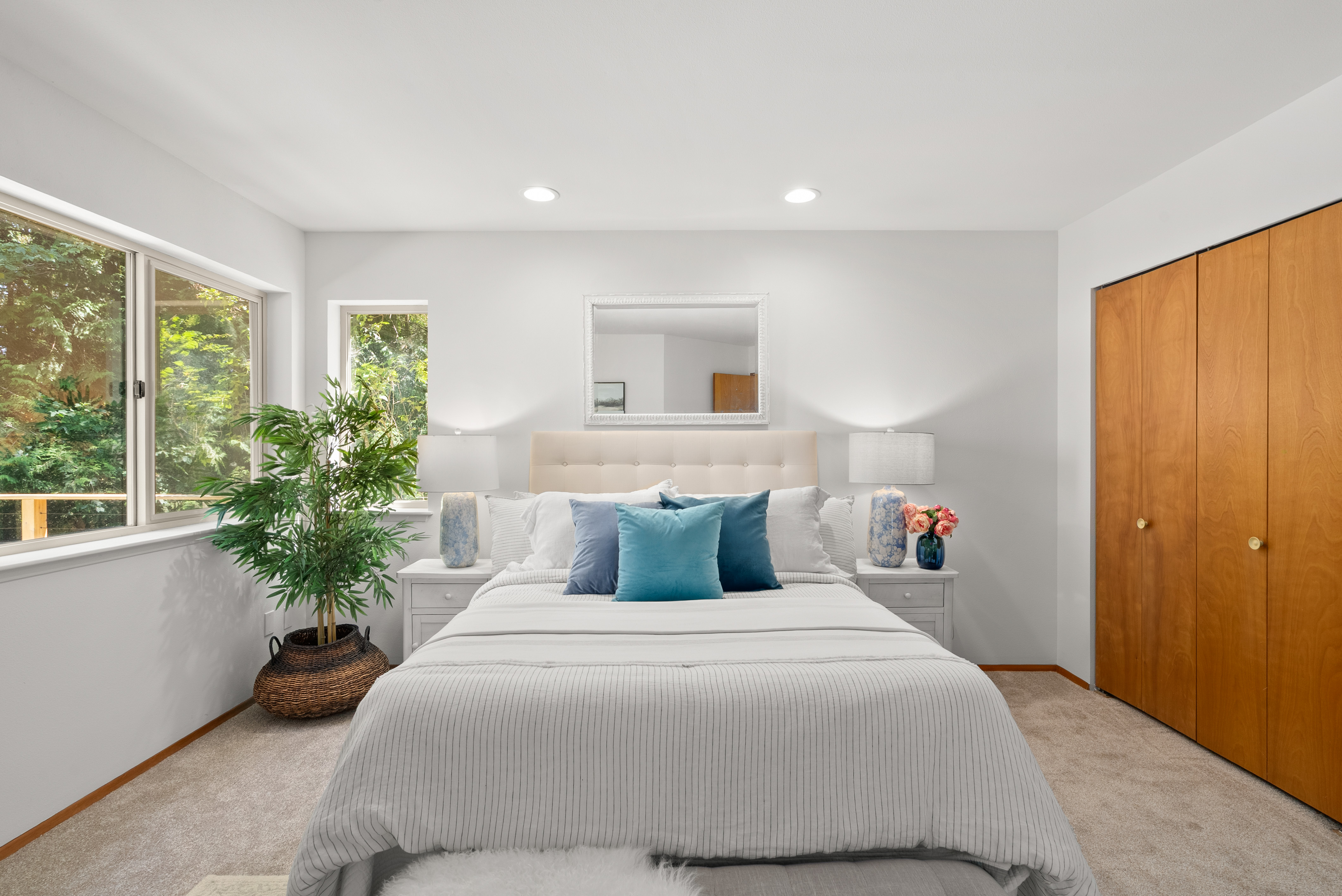 10109 NE Knight Rd, Bainbridge Island, WA 98110 - 物件實景