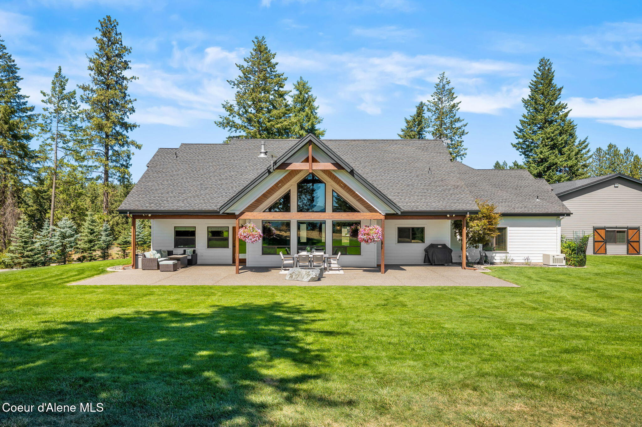 Coeur d'Alene, Idaho, 83814, United States, 3 Bedrooms Bedrooms, ,3 BathroomsBathrooms,Residential,For Sale,1976305