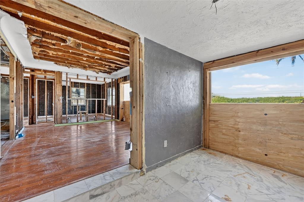 Redington Shores, Florida, 33708, United States, 4 Bedrooms Bedrooms, ,2 BathroomsBathrooms,Residential,For Sale,1997086