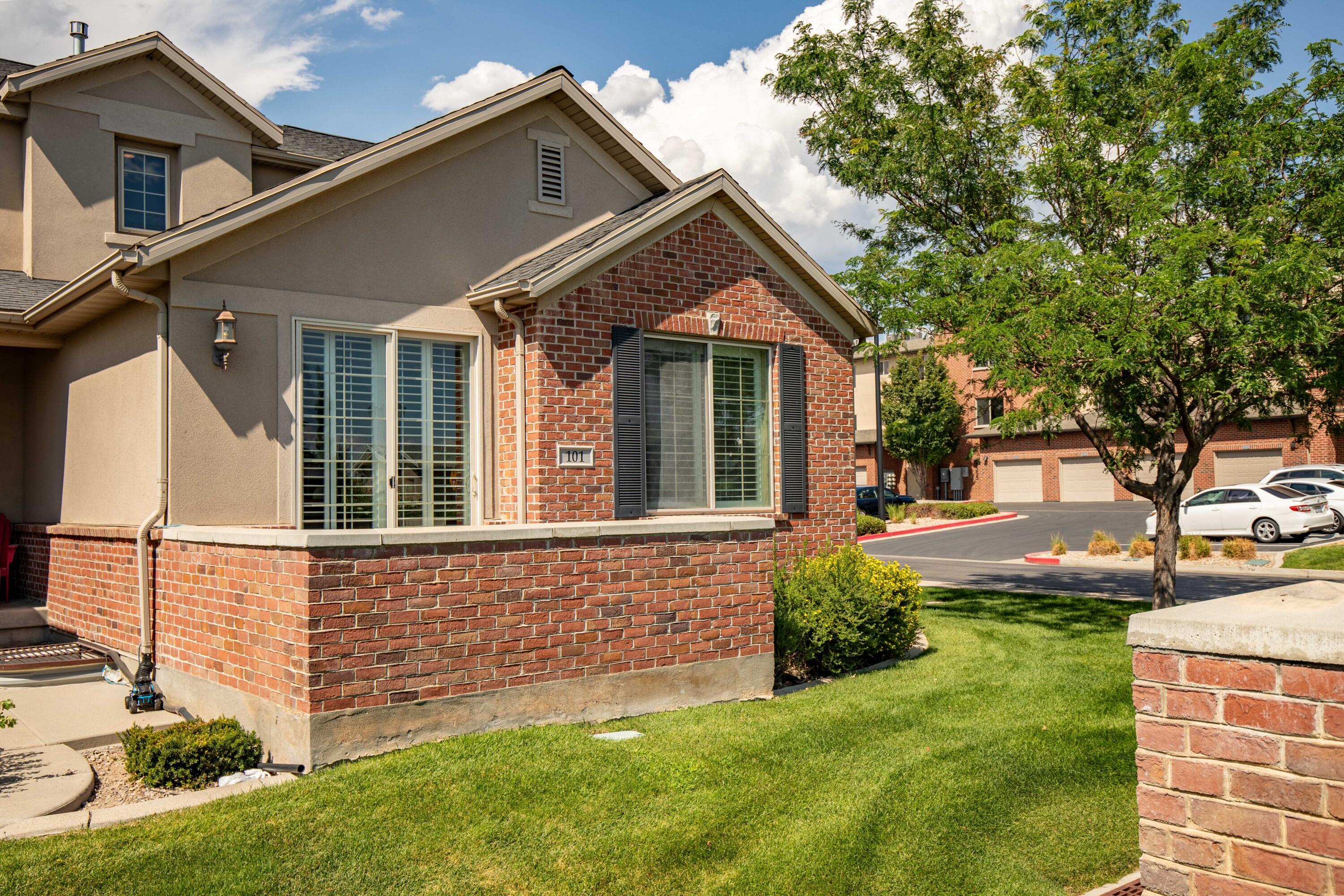 LEHI, Utah, 84043, United States, 5 Bedrooms Bedrooms, ,4 BathroomsBathrooms,Residential,For Sale,1935111
