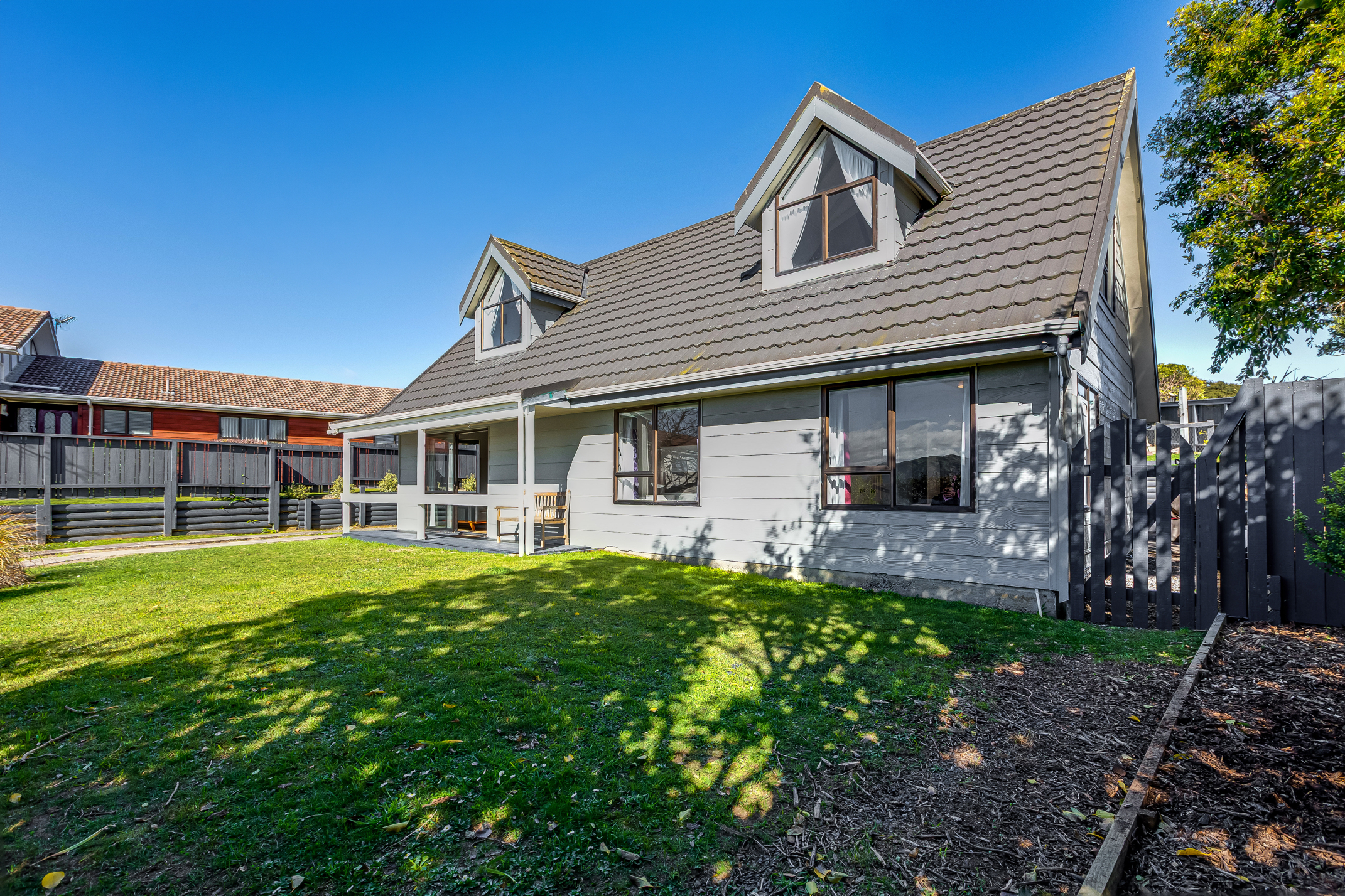  23 James Cook Drive, Whitby - 物件實景