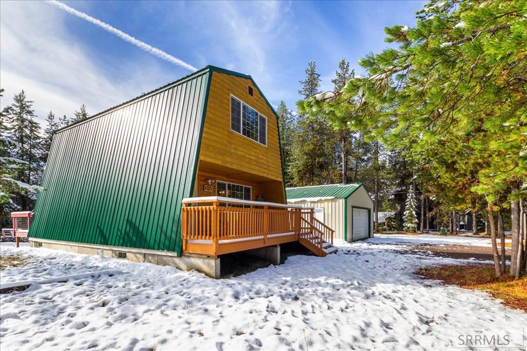 ISLAND PARK, Idaho, 83429, United States, 2 Bedrooms Bedrooms, ,2 BathroomsBathrooms,Residential,For Sale,1979028