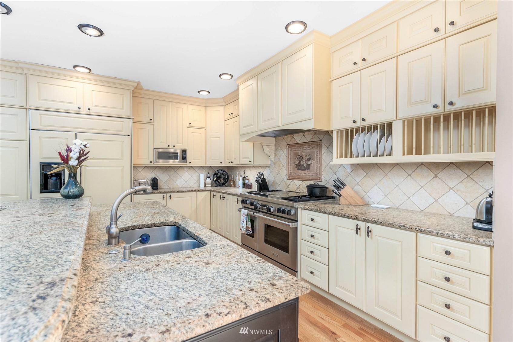 9909 220TH PLACE, KENT, Washington, 98031, United States, 4 Bedrooms Bedrooms, ,3 BathroomsBathrooms,Residential,For Sale,9909 220TH PLACE,1612866