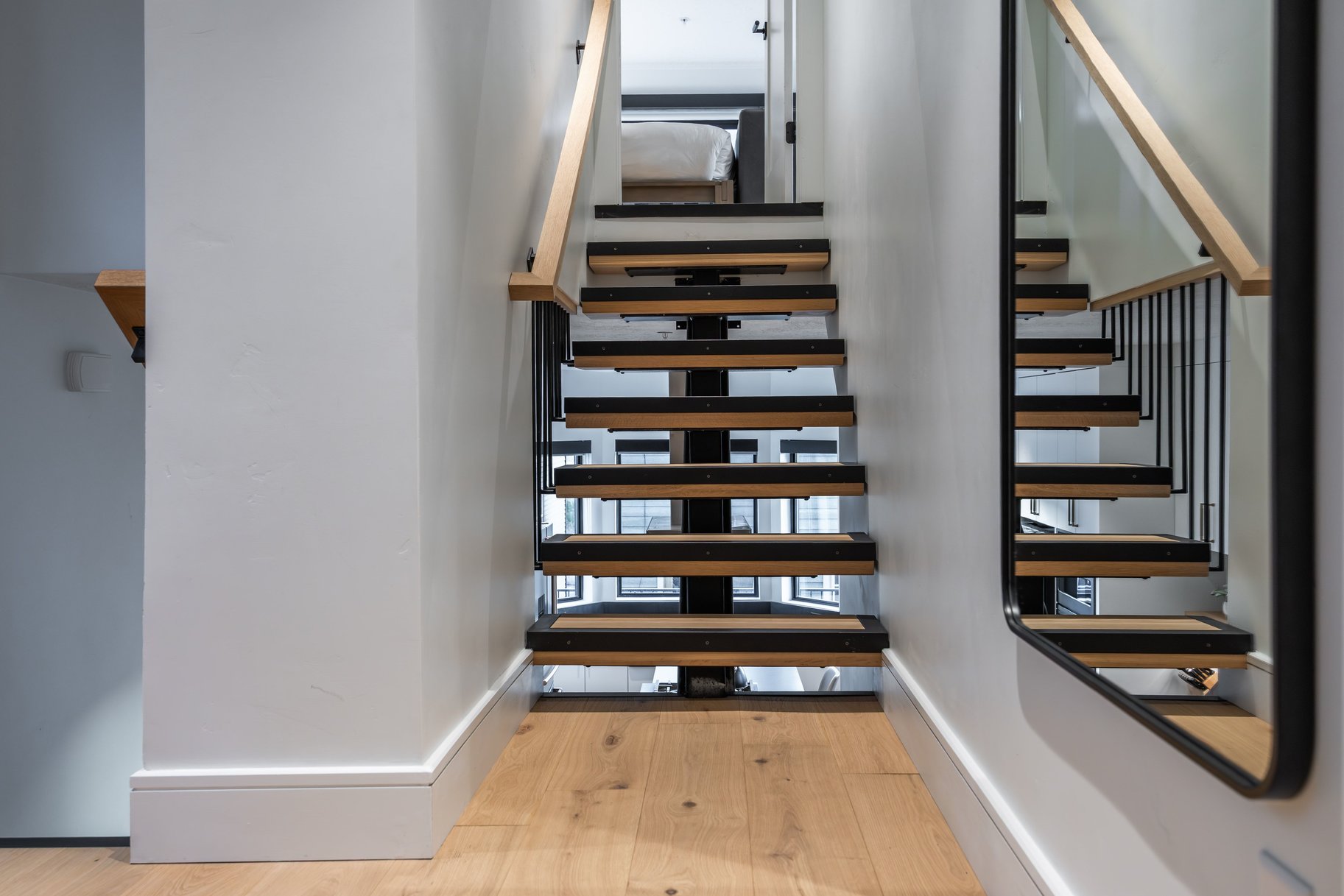  One-of-a-Kind Home in Old Town Steps to Main Street - 物件實景