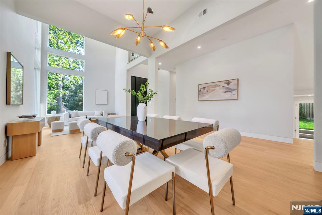 Tenafly, New Jersey, 07670, United States, 6 Bedrooms Bedrooms, ,6 BathroomsBathrooms,Residential,For Sale,1906714