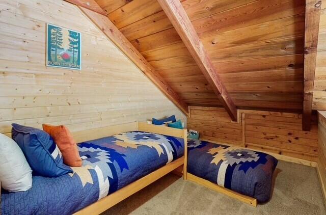 Bend, Oregon, 97707, United States, 2 Bedrooms Bedrooms, ,1 BathroomBathrooms,Residential,For Sale,1976090