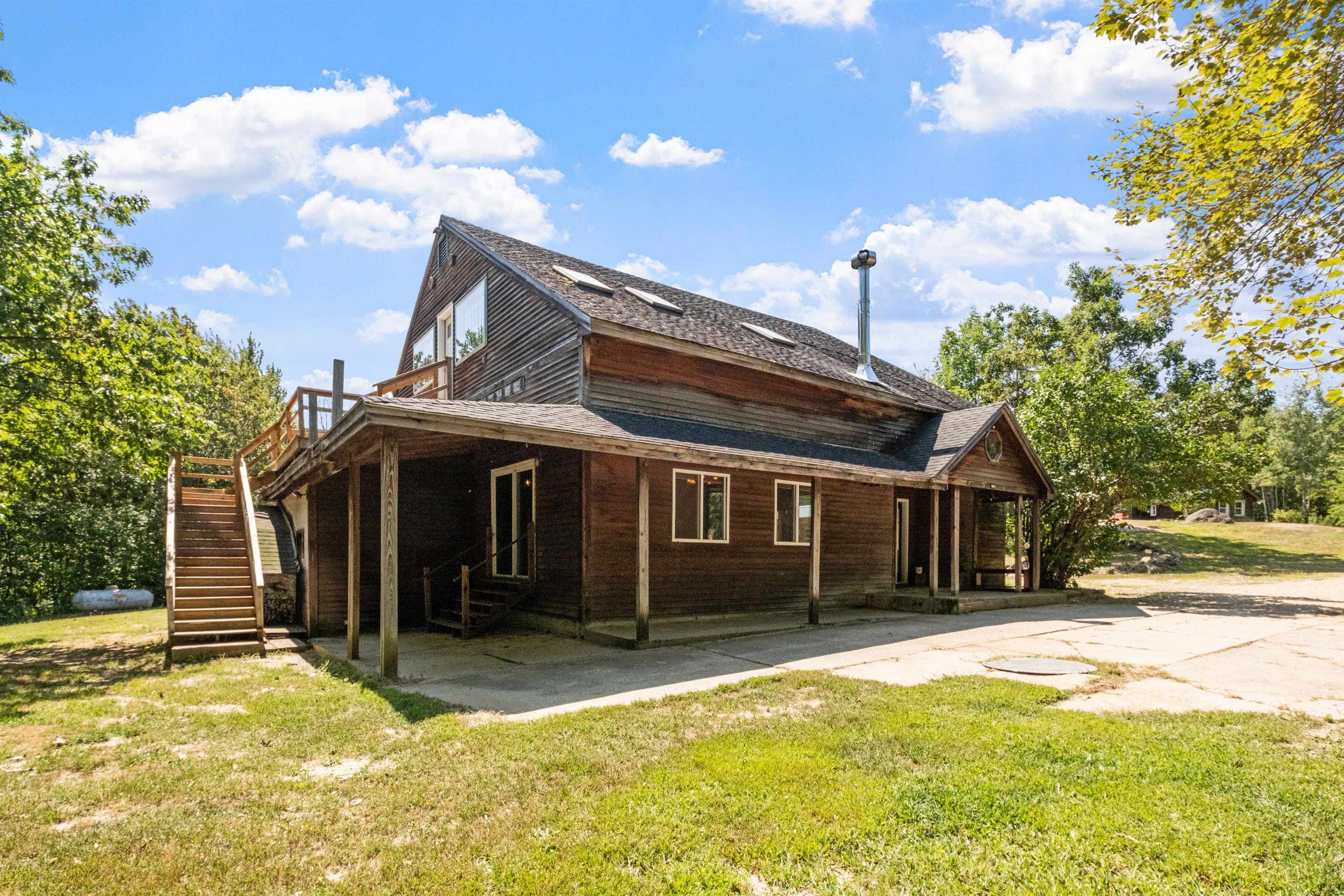 Bradford, New Hampshire, 03221, United States, 4 Bedrooms Bedrooms, ,1 BathroomBathrooms,Residential,For Sale,1924842