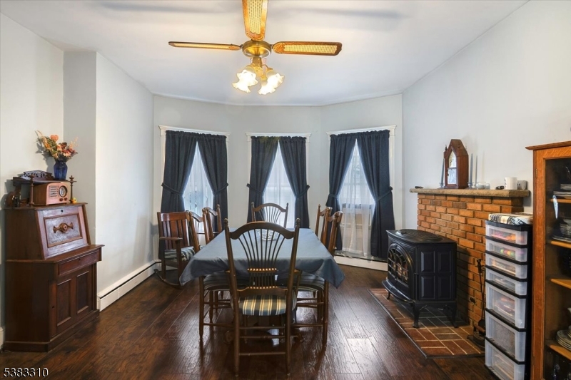 Rockaway, New Jersey, 07866-3406, United States, 3 Bedrooms Bedrooms, ,3 BathroomsBathrooms,Residential,For Sale,1976653