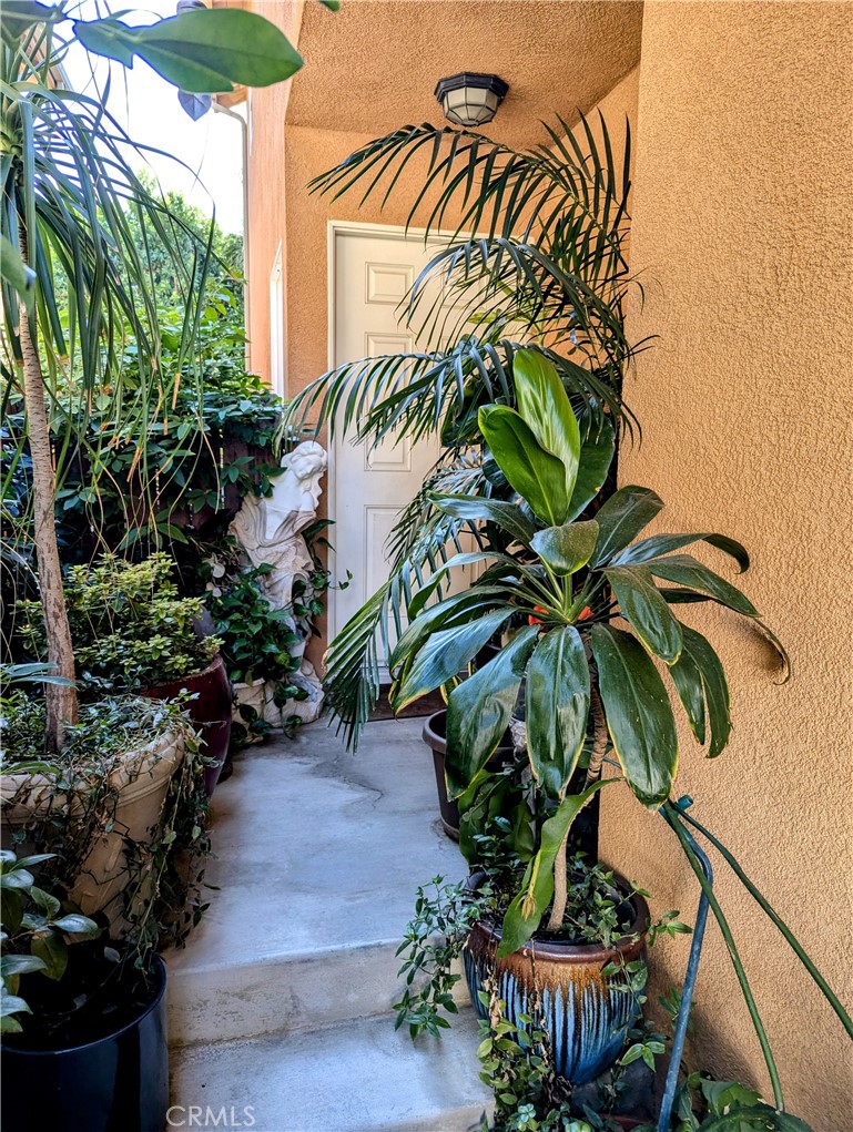 Sylmar, California, 91342, United States, 3 Bedrooms Bedrooms, ,3 BathroomsBathrooms,Residential,For Sale,1978804