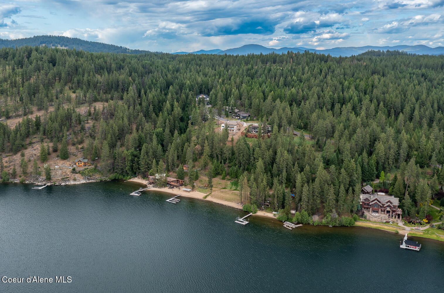 Coeur d'Alene, Idaho, 83814, United States, 4 Bedrooms Bedrooms, ,4 BathroomsBathrooms,Residential,For Sale,1851825