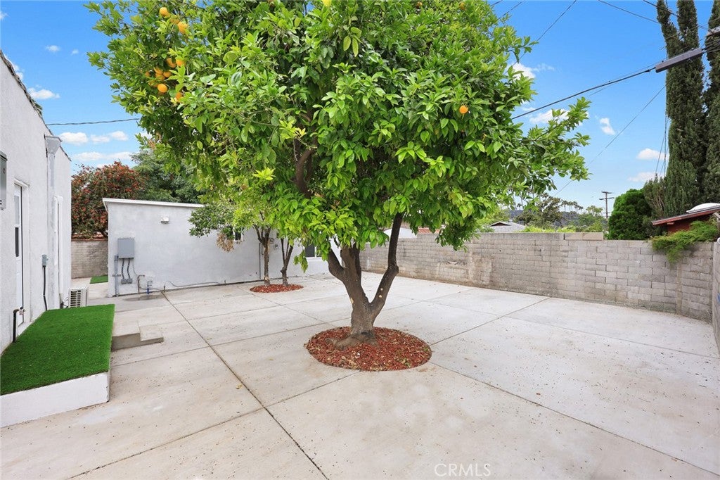 Altadena, California, 91001, United States, 4 Bedrooms Bedrooms, ,2 BathroomsBathrooms,Residential,For Sale,1827068