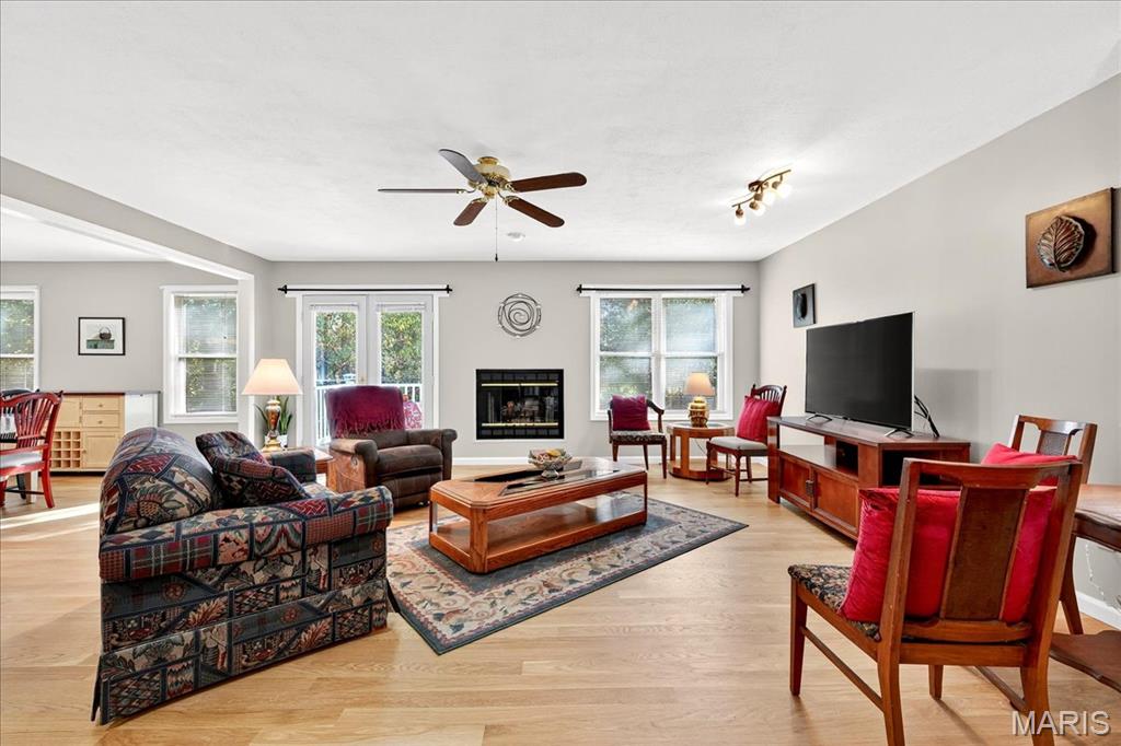 Marthasville, Missouri, 63357, United States, 4 Bedrooms Bedrooms, ,3 BathroomsBathrooms,Residential,For Sale,1973136