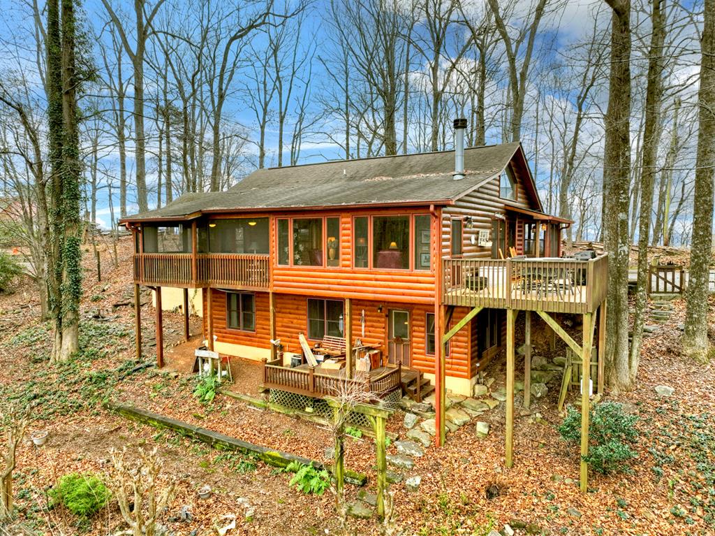 Ellijay, Georgia, 30536, United States, 4 Bedrooms Bedrooms, ,3 BathroomsBathrooms,Residential,For Sale,2003227