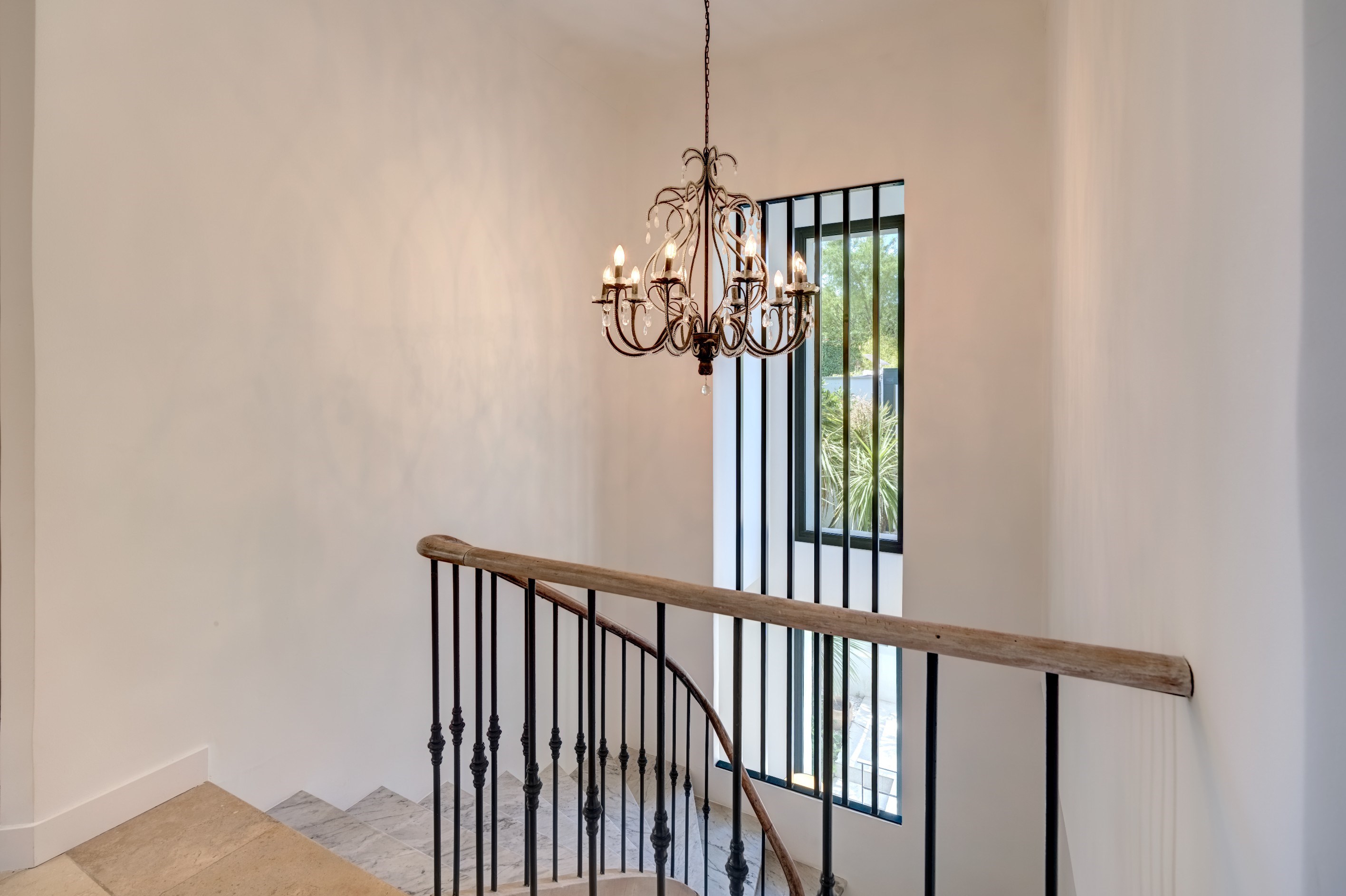  Cannes Californie contemporary villa with heated pool and landscaped garden - 物件實景