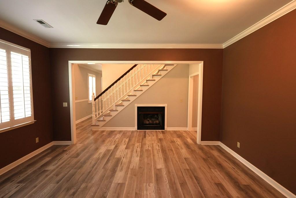 DALTON, Georgia, 30721, United States, 3 Bedrooms Bedrooms, ,3 BathroomsBathrooms,Residential,For Sale,1933476