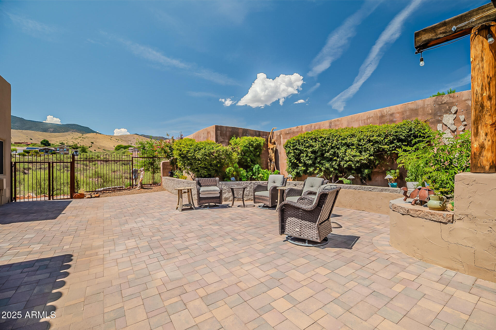 Clarkdale, Arizona, 86324, United States, 3 Bedrooms Bedrooms, ,Residential,For Sale,1927431