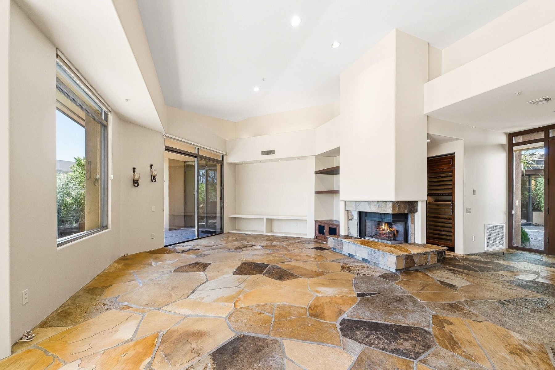  10675 E Fernwood Ln  Scottsdale, AZ - 物件實景